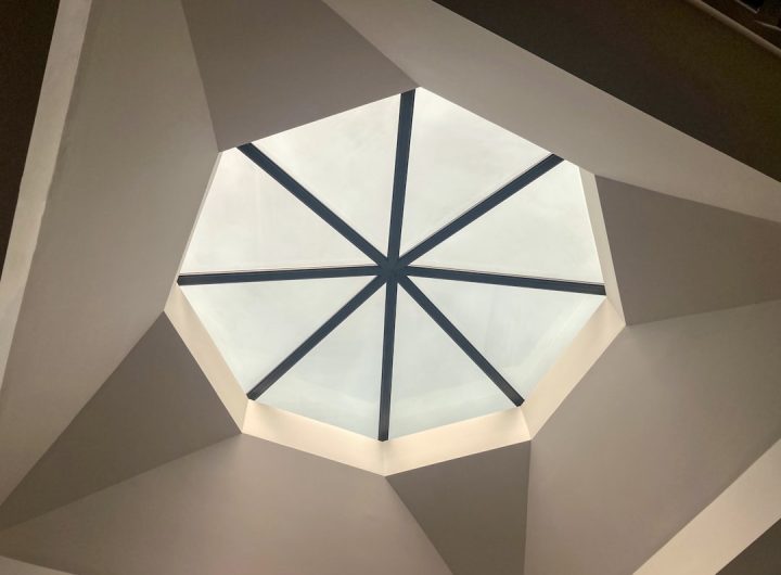 Photo geometric pendant light